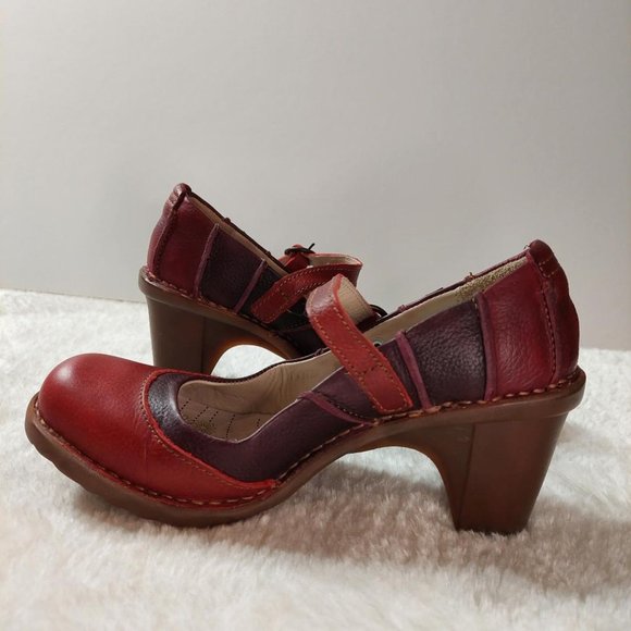 El Naturalista 37 Pumps Round Toe Block Heel Slingback Dark Red Leather - Size 7 - Picture 2 of 8